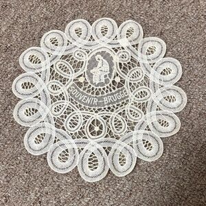 Belgium Lace Brugge-Belgie Selection Lace Doily